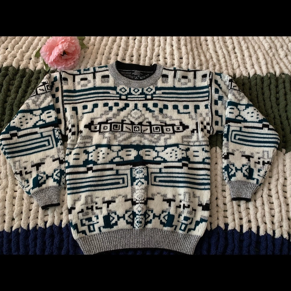 SOLD! Vintage Expressions sweater